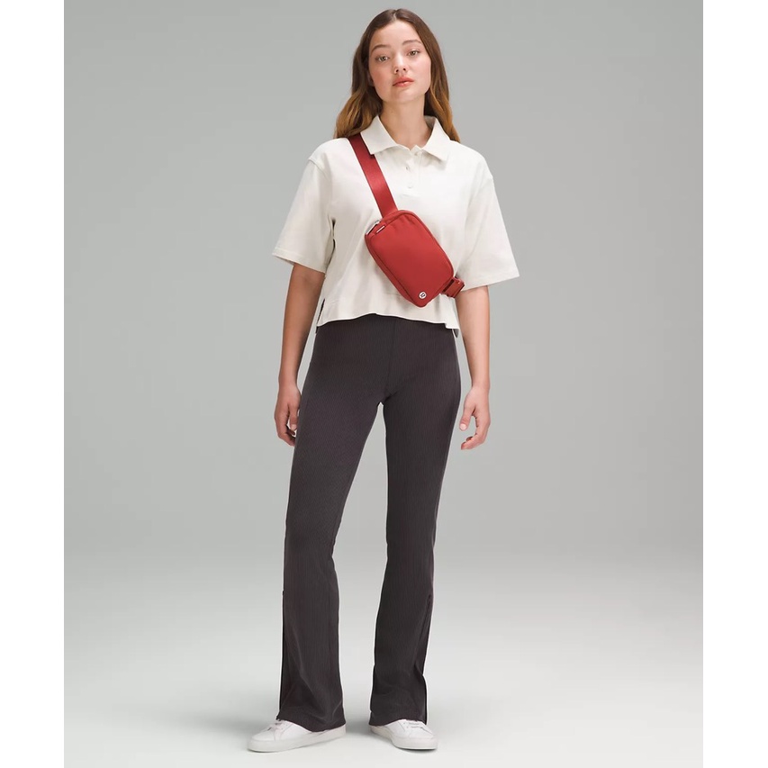 Túi Lulu Everywhere Beltbag Túi đeo hông, đeo chéo