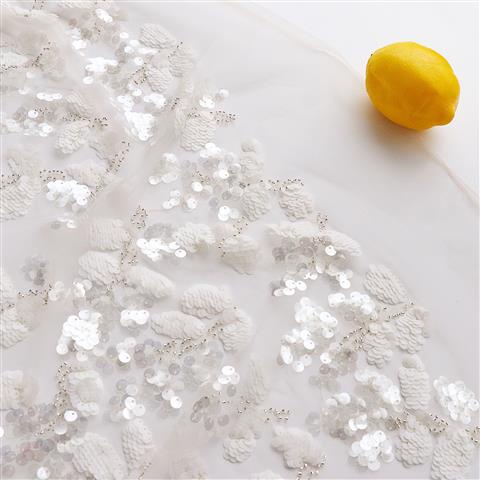 Vải Ren Lưới Thêu Họa Tiết Đính Kim Sa Dùng May Sườn Xám