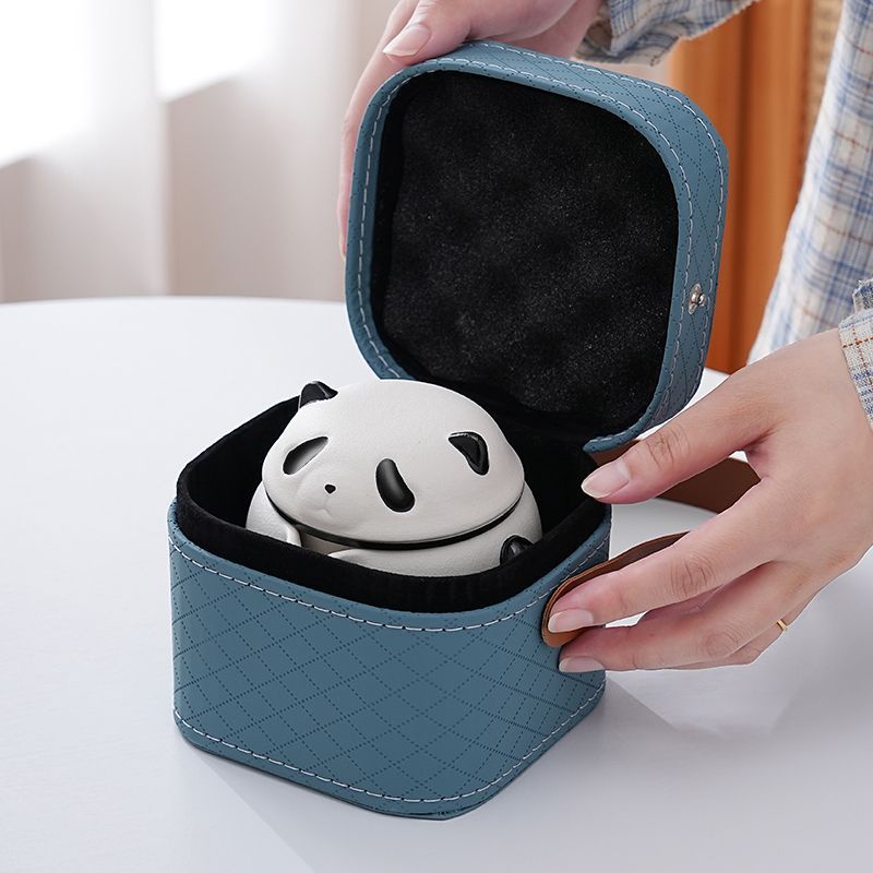 Bộ Ấm Trà Di Động Bằng Gốm Sứ Hình Gấu Trúc Dễ Thương