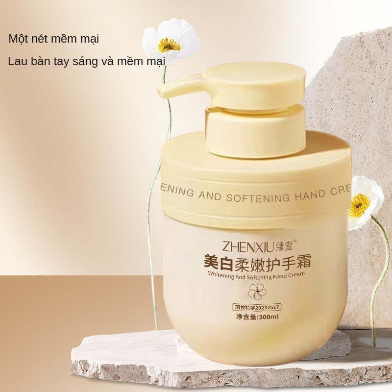 Gardenenia Kem Dưỡng Ẩm Làm Trắng Da Tay Thu Đông Không Gây Khó Chịu 300ml