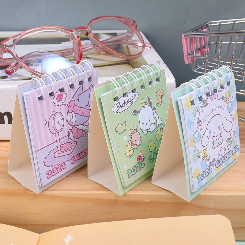 Lịch Để Bàn mini Họa Tiết Hoạt Hình Dễ Thương Dành Cho Học Sinh / Văn Phòng / Trường Học / 2024