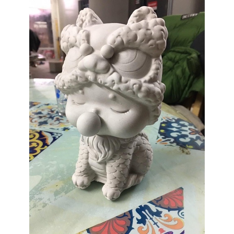 Tượng Tô Màu BÉ LÂN THỔI BONG BÓNG size lớn