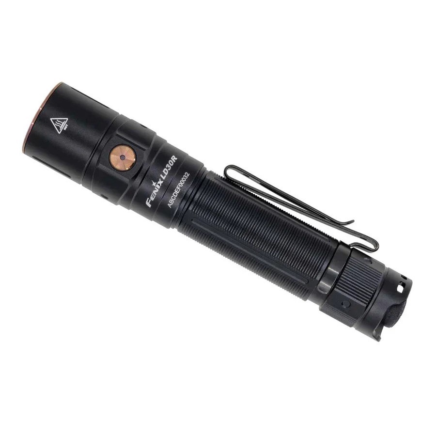 Đèn pin cầm tay FENIX LD30R (1700 Lumens) chiếu xa 267 mét