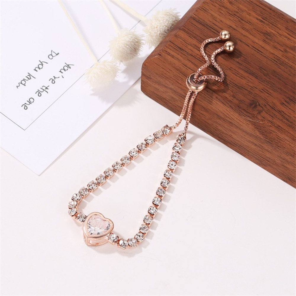 Vòng Tay Thiết Kế Đơn Giản Đính Đá zircon Hình Trái Tim Thời Trang