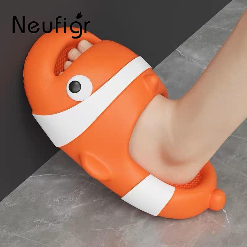 Thời trang mùa hè Dép cá hề Nemo 、dép cá koi đế bánh mì siêu nhẹ cho người lớn