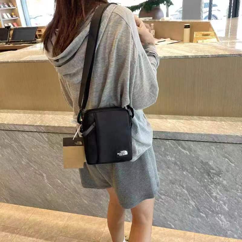 Tnf Túi Đeo Chéo Phong Cách Mới Cho Nam