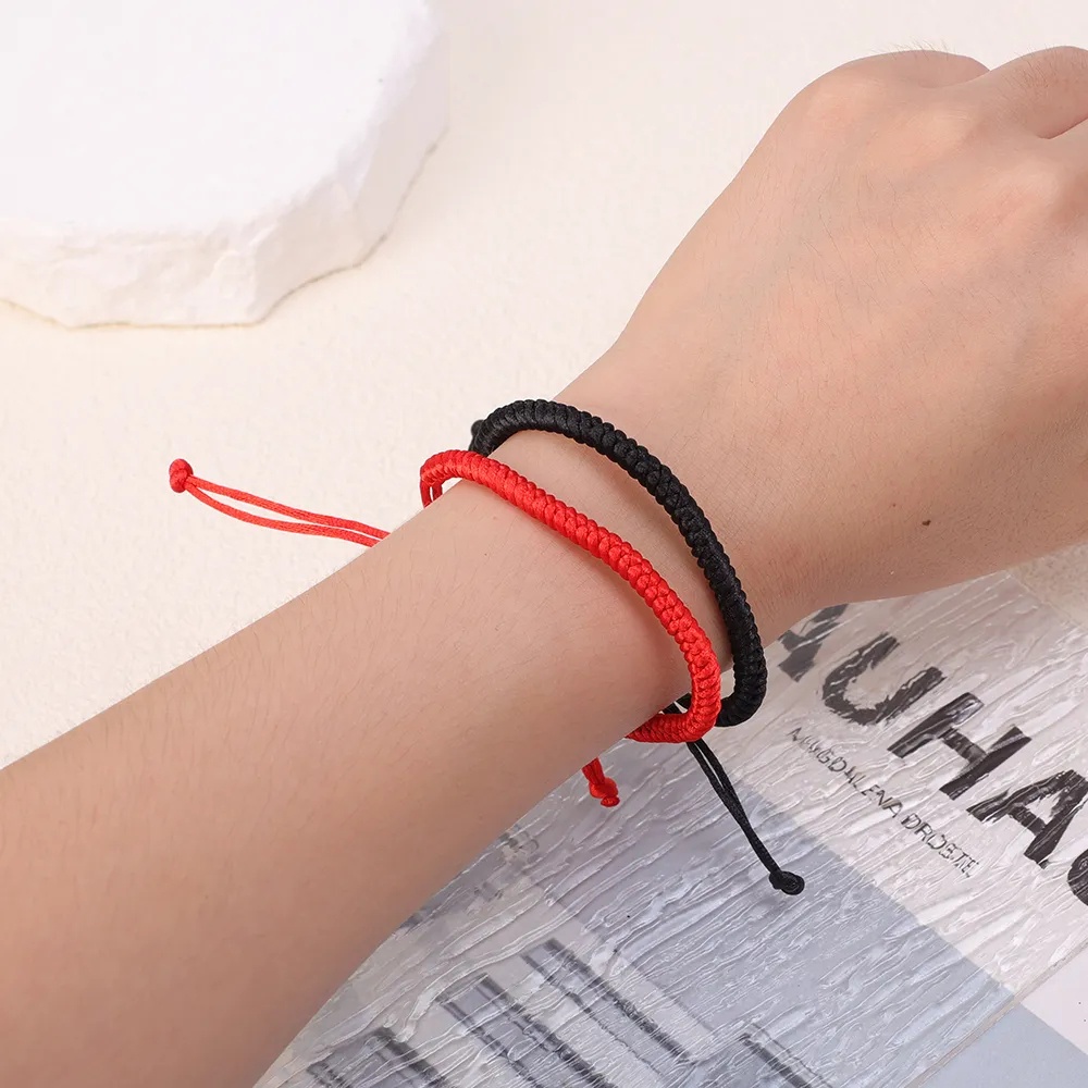 Vòng Tay Dây May Mắn Thắt Nút Điều Chỉnh Được Màu Đỏ / Đen Phong Cách Phật Giáo Tây Tạng Cho Nam Và Nữ