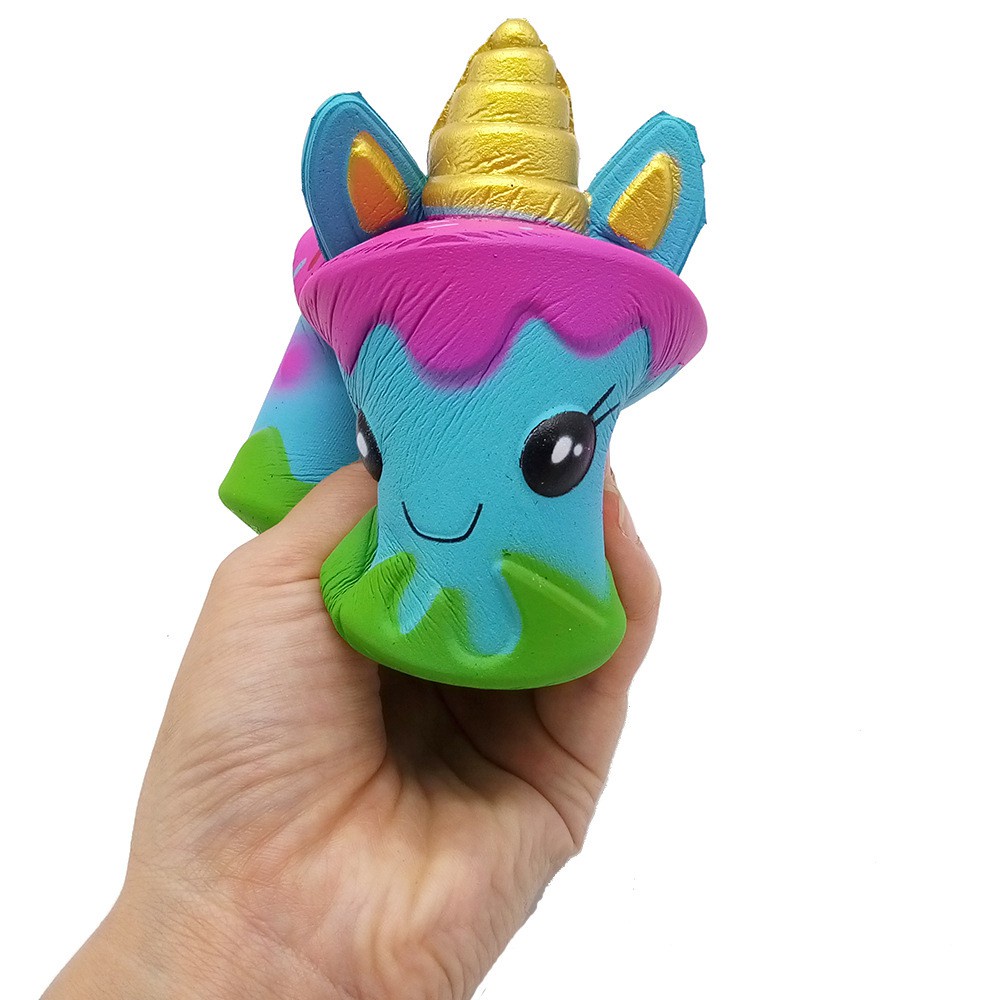 SquiShy to - bánh gato kem mọc sừng thơm chậm tăng dễ thương