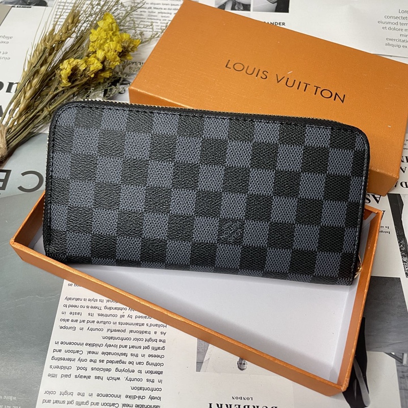 Women's Clutch Bag  Free Shipping Business Wallet Leather Men And Women Wristlets