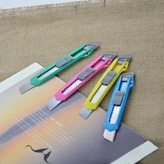 Dao rọc giấy nhỏ mini (Giao màu ngẫu nhiên) VANPH