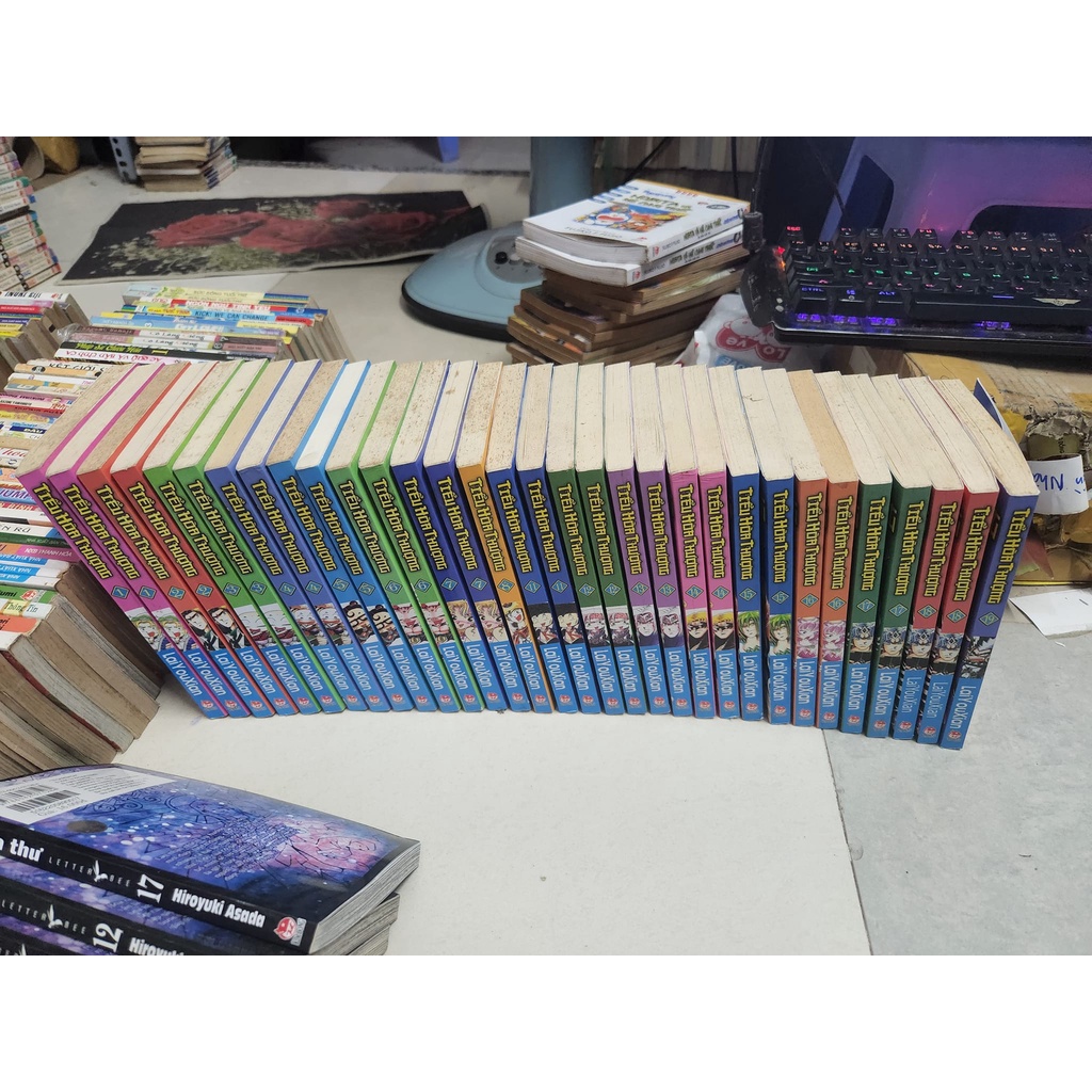 Tiểu Hòa Thượng Bán Lẻ