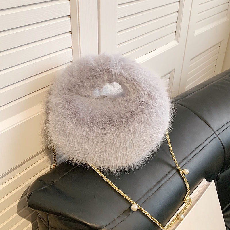 Túi Xách Đeo Vai Phủ Lông Phối Dây Xích Thời Trang Thu Đông Sành Điệu Dành Cho Nữ