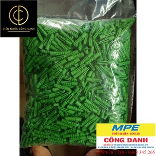 Bịch 1 kg tắc kê nhựa râu xanh