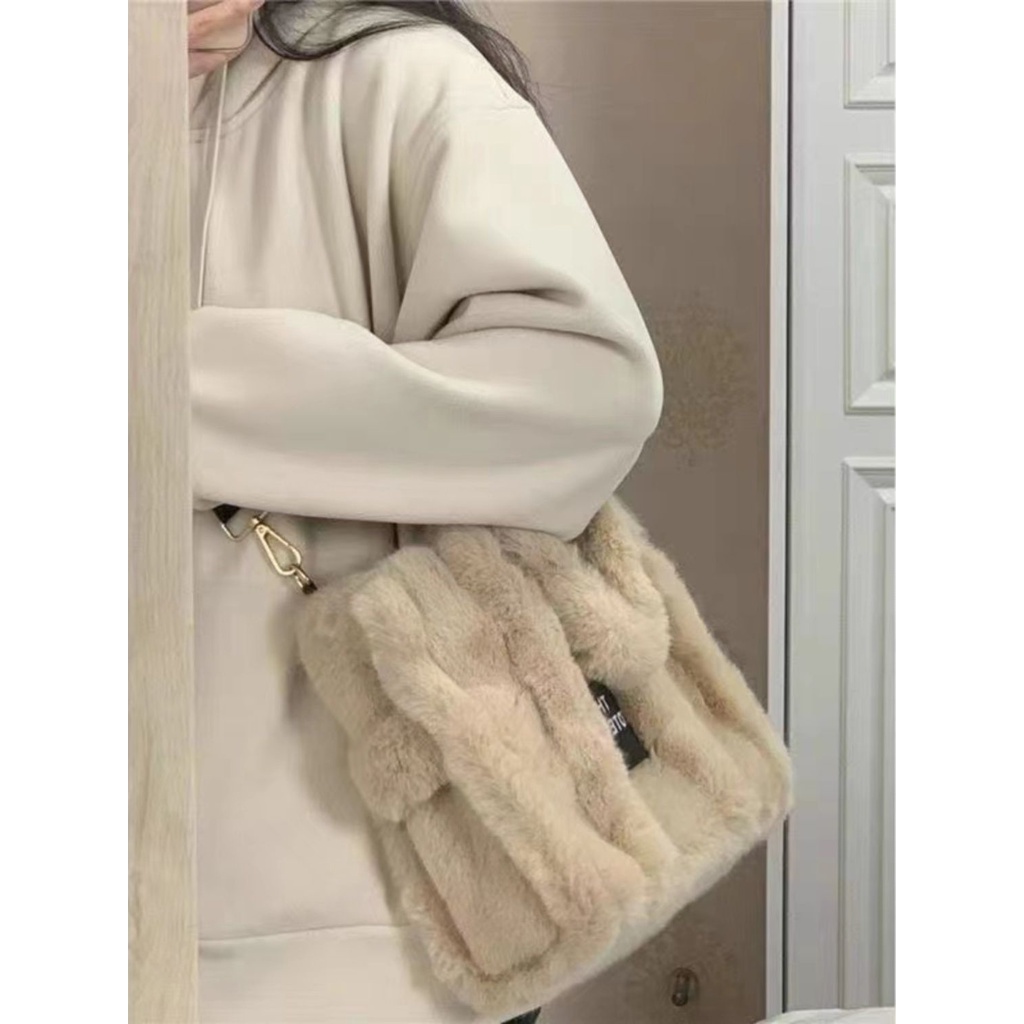 Túi Xách Tay Vải Lông Dễ Phối Đồ Cho Nàng Thích Style Nhẹ Nhàng Dễ Thương Nhiều Màu Sắc
