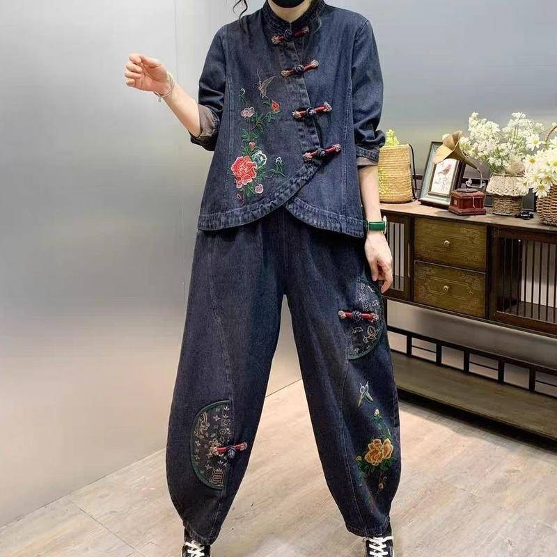 Bộ Áo Khoác denim Dáng Rộng Thêu Họa Tiết Thổ Cẩm + Đầm Ôm Dáng Phong Cách retro Thời Trang Cho Nữ