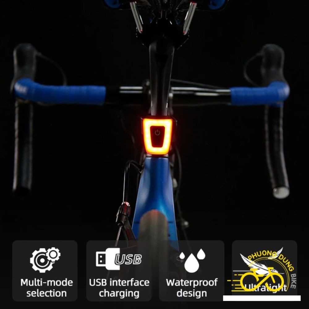 Đèn hậu (sau) xe đạp vuông có thể gắn mũ bảo hiểm