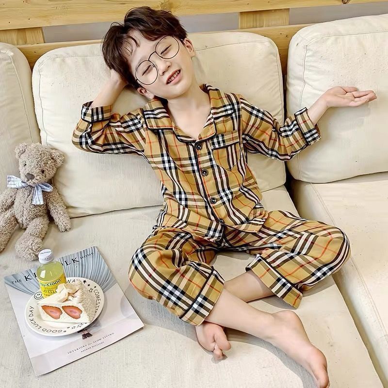 Bộ Đồ Ngủ Dài Tay Họa Tiết Sọc Ngang Dễ Thương Dành Cho Bé Trai