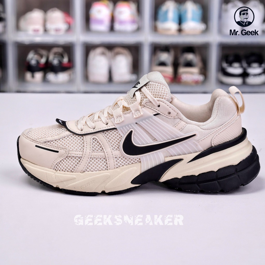 Giày Sneaker NK V2K RunTekk 3XL White Black