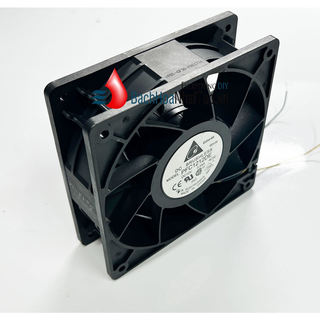 Quạt DC Brushless 12v-3,24a vuông 12cm