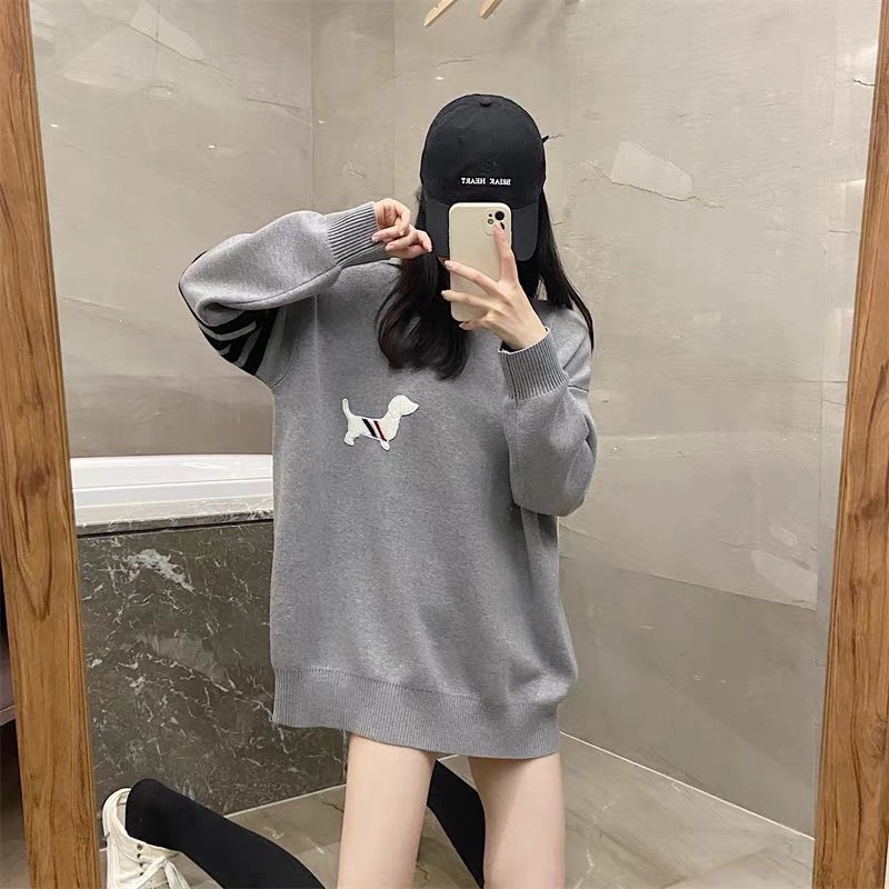 Áo Len , Áo Sweater Nam Nữ Thêu Logo Chó Có Sọc Kẻ Tay - Chất Liệu Len Dày Dặn