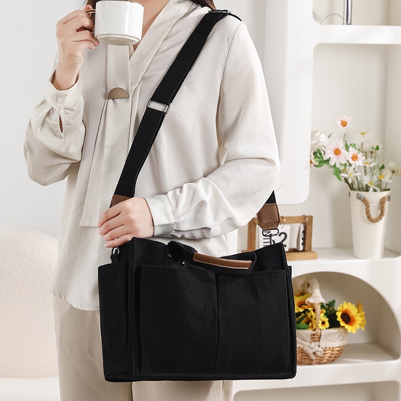 Túi Xách Đeo Vai Nhiều Ngăn Bằng Vải Bạt Thời Trang Mới 2023 Dành Cho Bạn Nữ