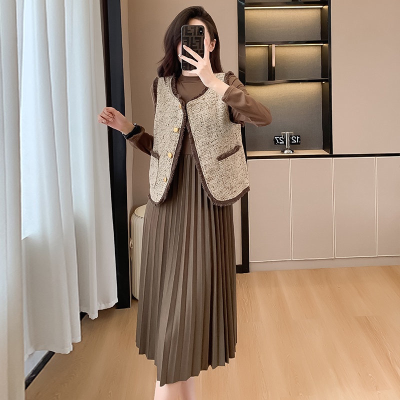 Papv Khí Chất Giải Trí Áo vest + Đầm 2212
