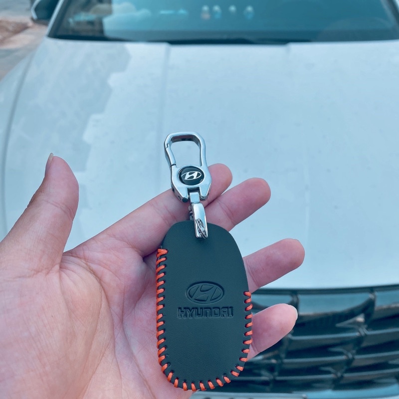 Bao da chìa khoá xe huyndai creta 4 nút chất liệu da bò khâu tay nguyên miếng