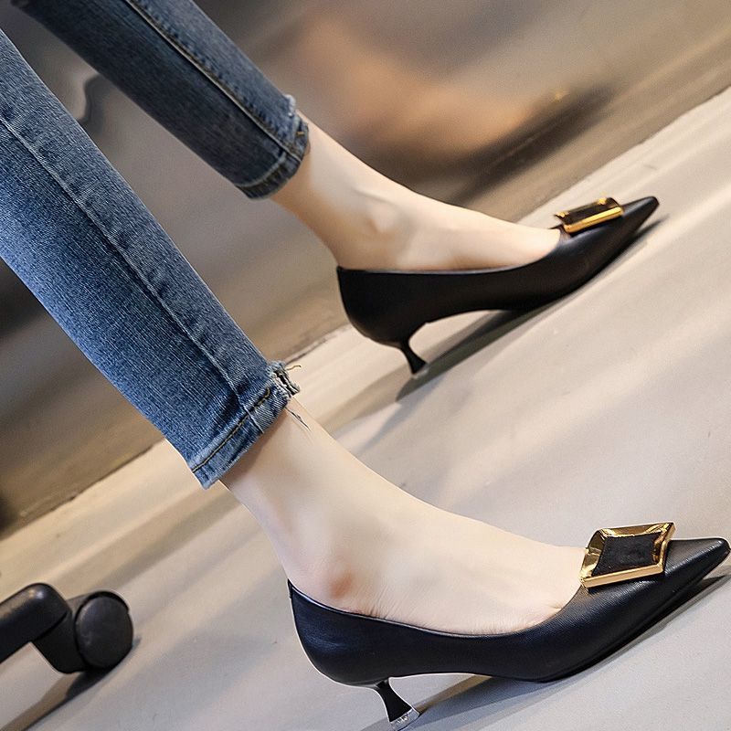 Đen Giày Cao Gót 5cm Da Mềm Mũi Nhọn Thời Trang Mùa Đông Cho Nữ