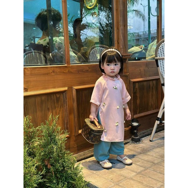 Set Áo Dài Xuông Đính Hoa Cho Bé