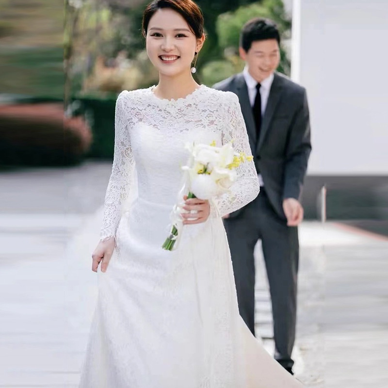 Đầm Cô Dâu Tay Dài Phối Ren Màu Trắng Thời Trang