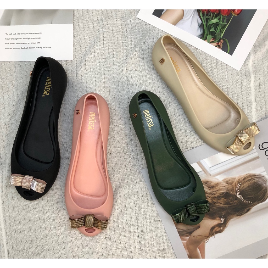 Giày Búp Bê Nhựa Dẻo Đế Bằng Miệng Cá Đính Nơ Kim Loại Thời Trang Cho Nam Và Nữ x730