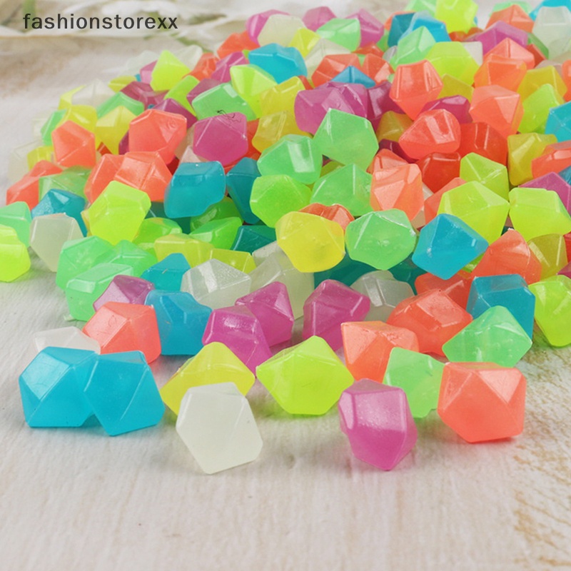 Bộ 50 Viên Đá Dạ Quang Trang Trí Sân Vườn