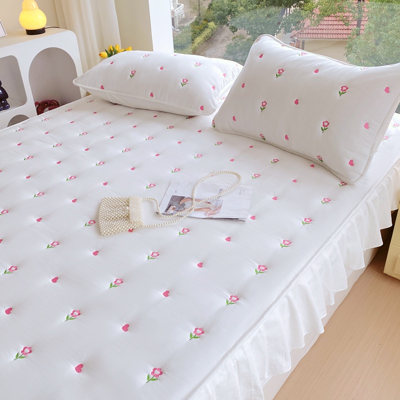 1 Bộ Ga Trải Giường 100% cotton Dày Dặn Thêu Hoa Phong Cách Công Chúa Ốp