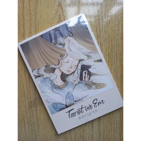 Sách Tarot Và Em- Tự do ngay tại giây phút này