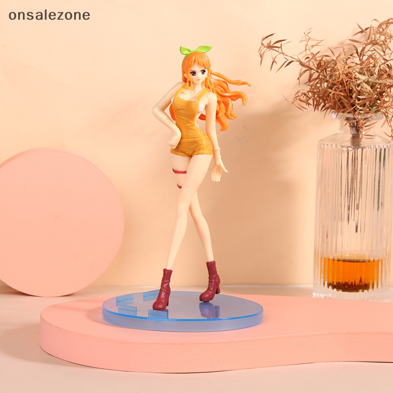 Mô Hình Nhân Vật nami Trong one piece 17cm Mới