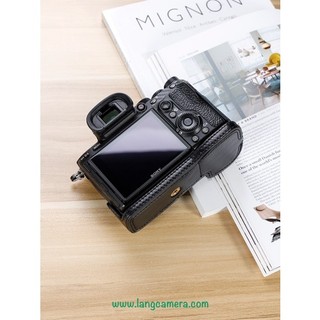 Bao Da -  Halfcase Sony A73, A7r3, A9 Mẫu Mới