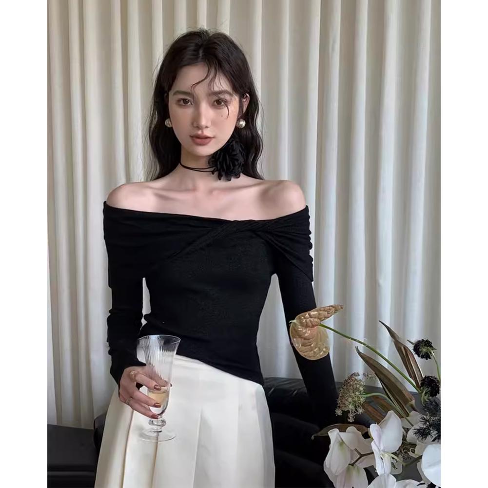 Áo kiểu lệch vai tay dài DaaLaa Store phối nút thắt phong cách đơn giản A5900