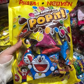 Bịch 40 gói kẹo socola bi Phạm Nguyên hình tam giác tổng kho đồ chơi trẻ em