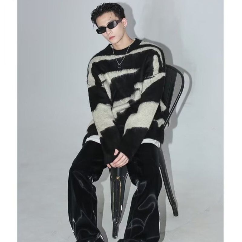 Áo sweater Dáng Rộng Họa Tiết Kẻ Sọc Phong Cách Nhật Bản Thời Trang Cao Cấp Cho Nam