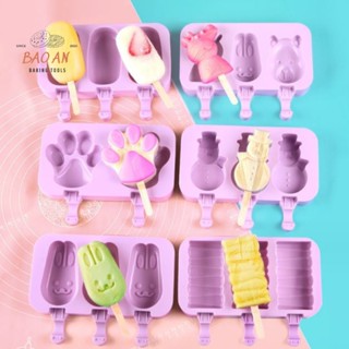 Bộ Khuôn làm kem que silicon  tạo hình tặng kèm que gỗ dùng một lần