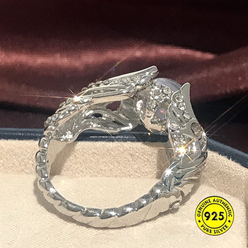 Nhẫn Đính Đá Kim Cương Nhân Tạo Màu Trắng Cho Nữ