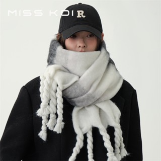  MISSKOI Phong Cách Hàn Quốc Đen Trắng Kẻ Sọc Khăn Nữ Dày Phiên Bản Cực Dài Ấm Khăn Choàng Xoắn Tua Rua Mohair Yếm 