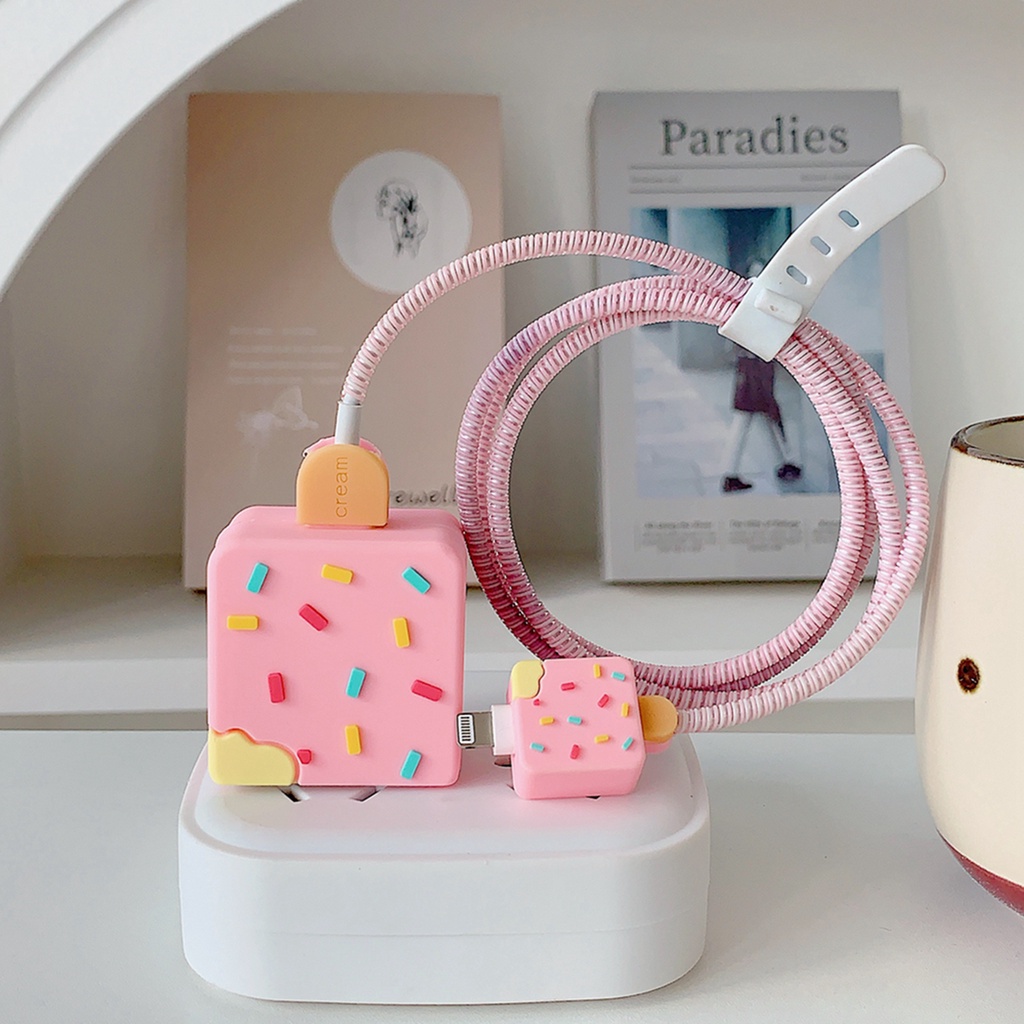 Phù Hợp Vỏ Bảo Vệ Hộp Sạc Nhanh 13 Ngăn 18w / 20w Bằng Silicon Hình Bánh Quy Màu Hồng Cho apple iphone 15