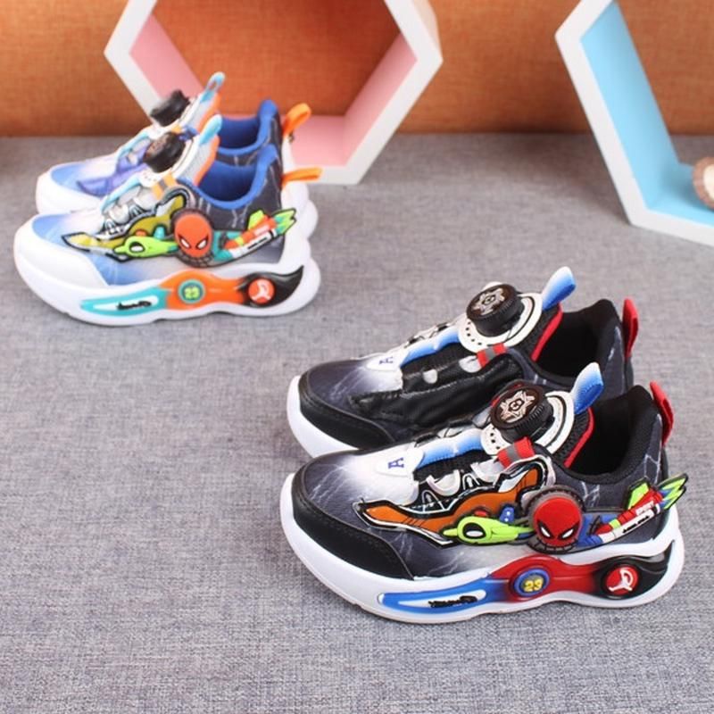 Giày siêu nhân có đèn khóa vặn giày thể thao bé trai nhẹ êm