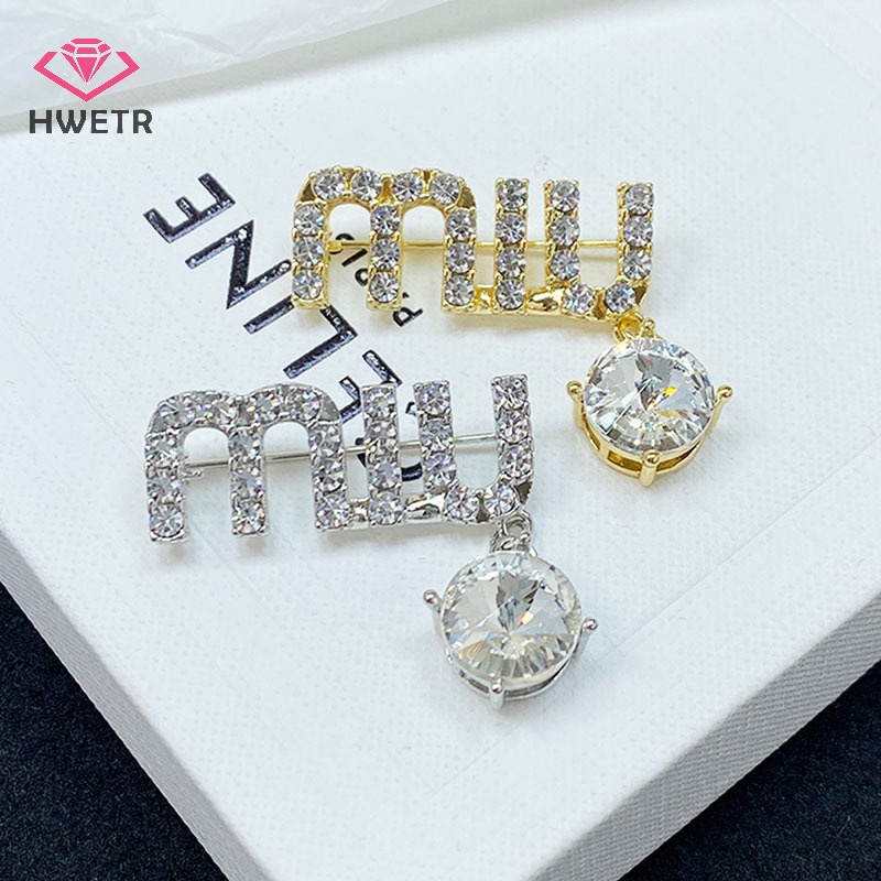 Ghim Cài Áo Hình Chữ miu Đính Đá Thời Trang Mới