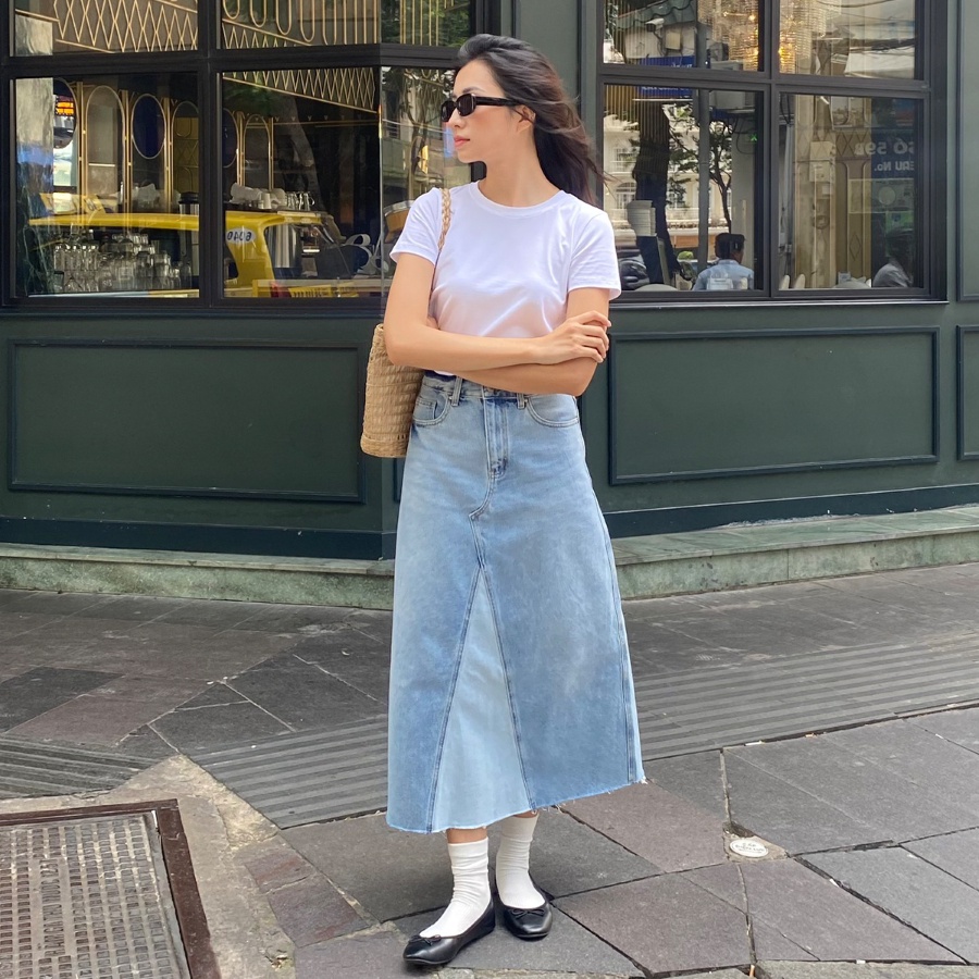 TheBlueTshirt - Chân Váy Midi Màu Nhạt - 1970s Denim Midi Skirt - Faded Blue Wash