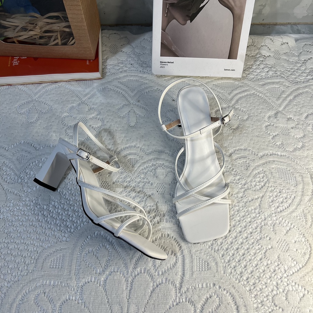 Giày cao gót bigsize quai mảnh dây chéo gót dẹp cao 7 cm size 40-44