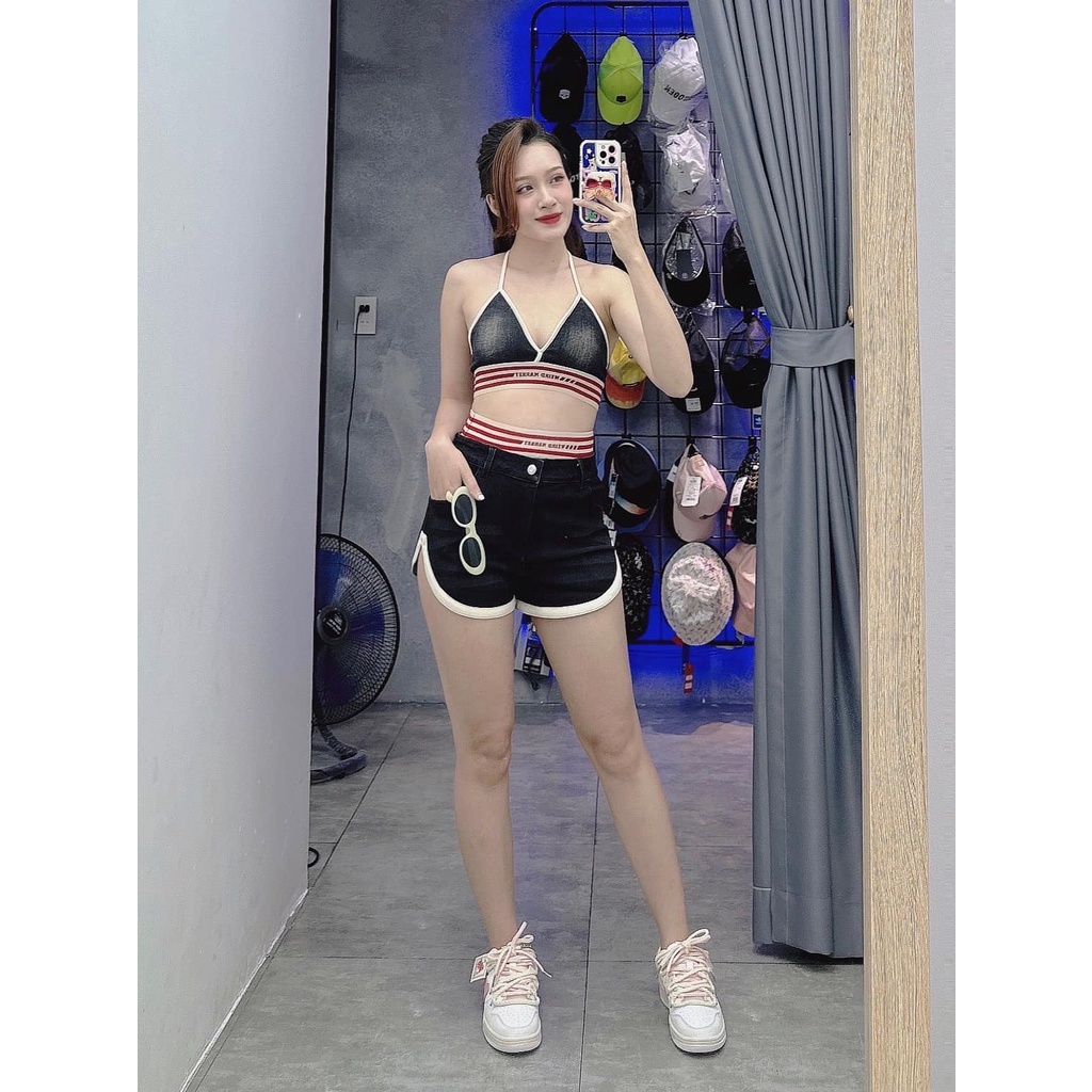 Quần Short Nữ Weird Market Stripe Sport Shorts Raven Black