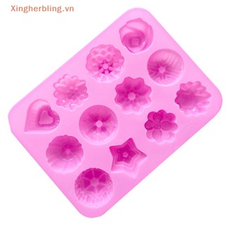 Khuôn Silicon Làm Bánh Kẹo Socola 12 Ngăn Hình Bông Hoa