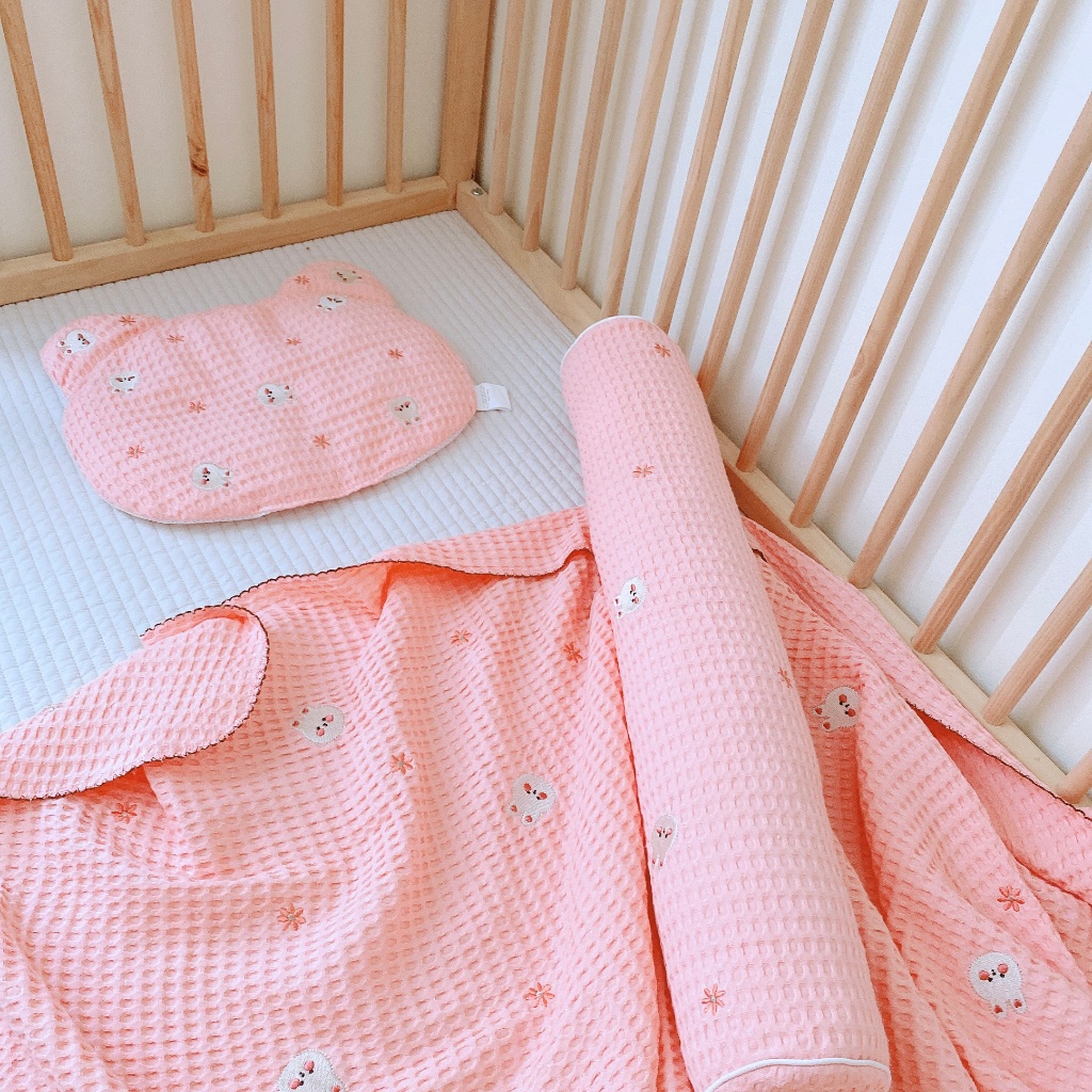 Gối Ôm Monona Vải Waffle Sợi Tre Kiêm Gối Chặn Chần Bông Vải Waffle Cao Cấp Họa Tiết Đáng Yêu Cho Các Bé